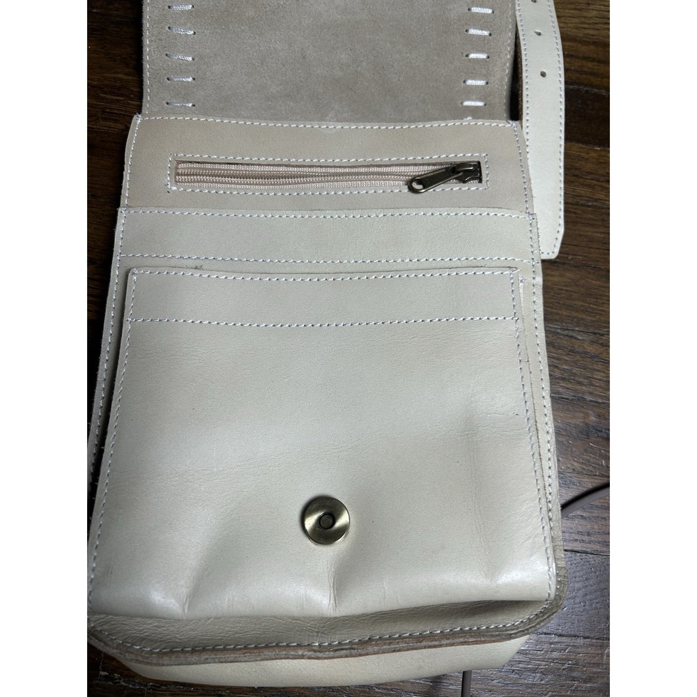 Stanley Street‎ Cream Colored Cross Body Leather Bag Adjustable Strap - Picture 8 of 15